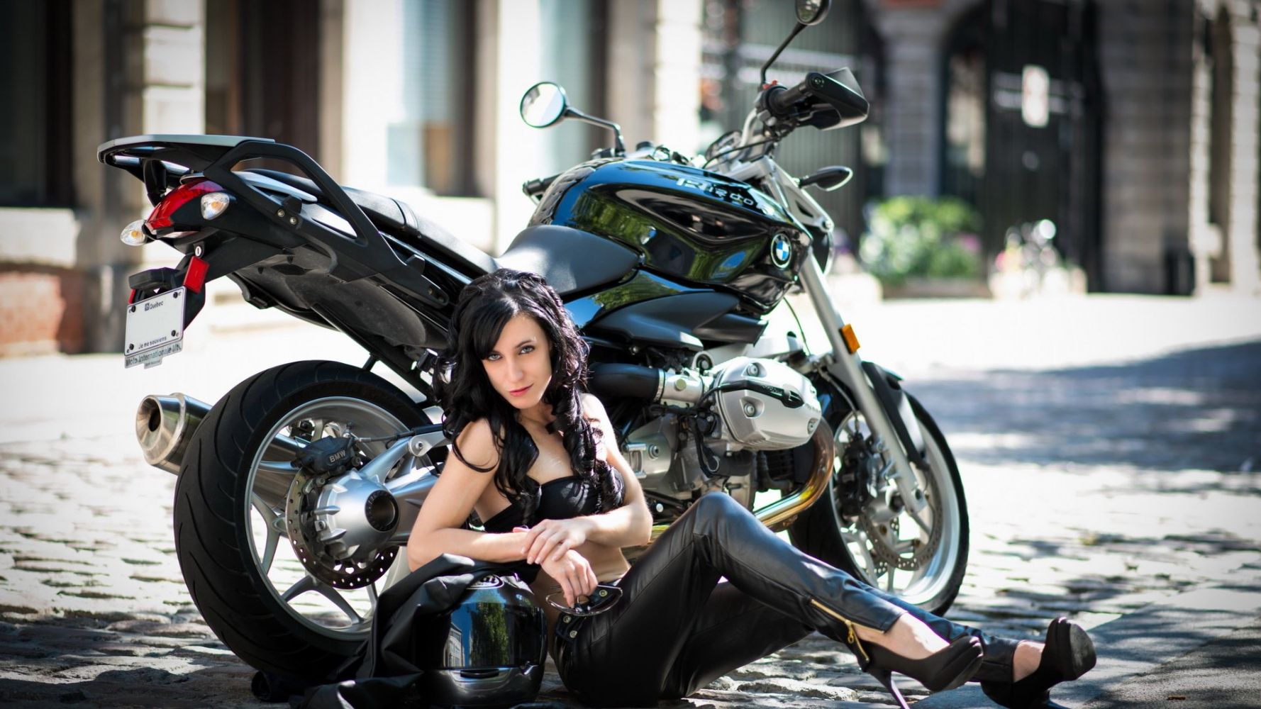 European women on bikes in Kitakyushu