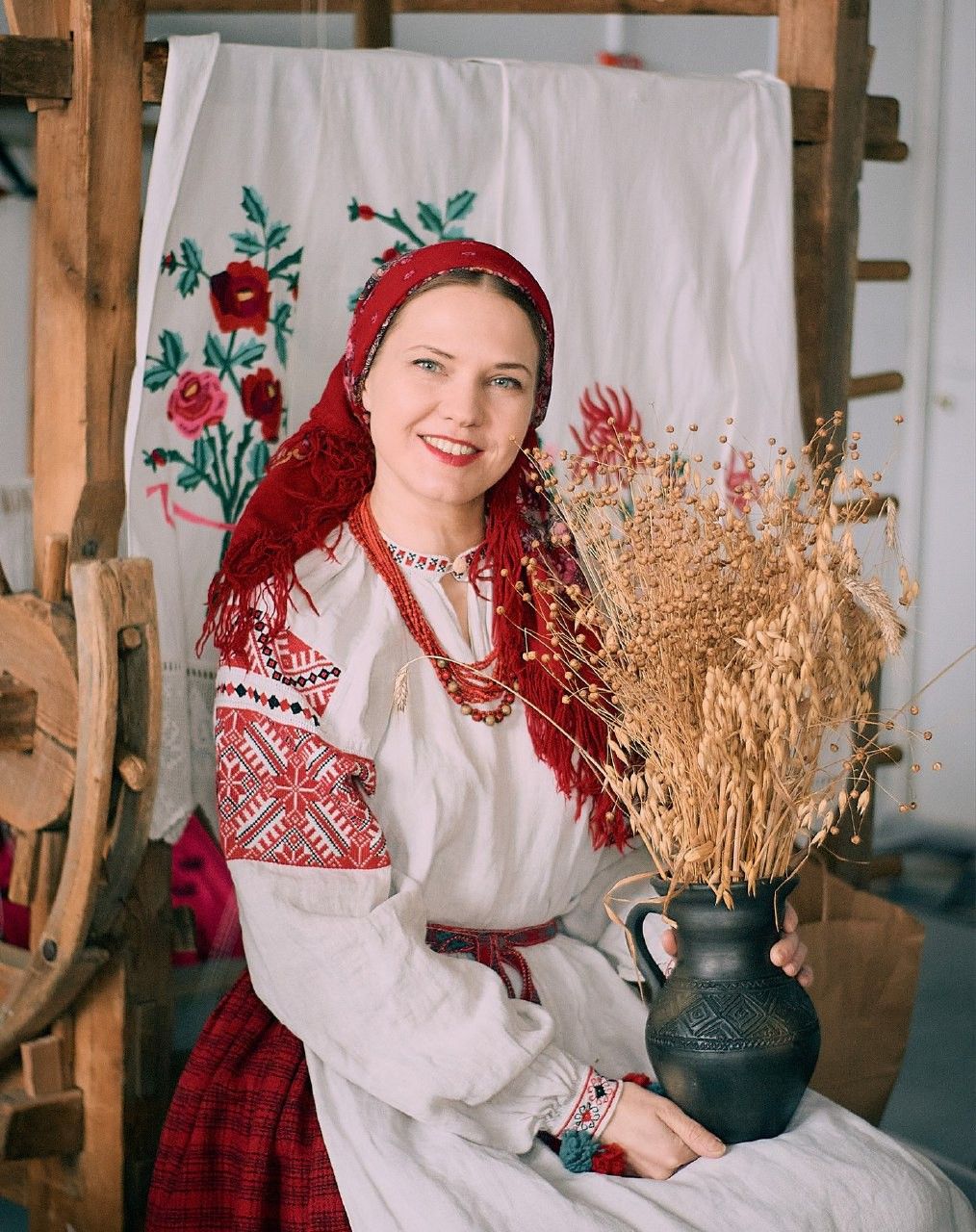 Women in Slavic costumes in Kitakyushu