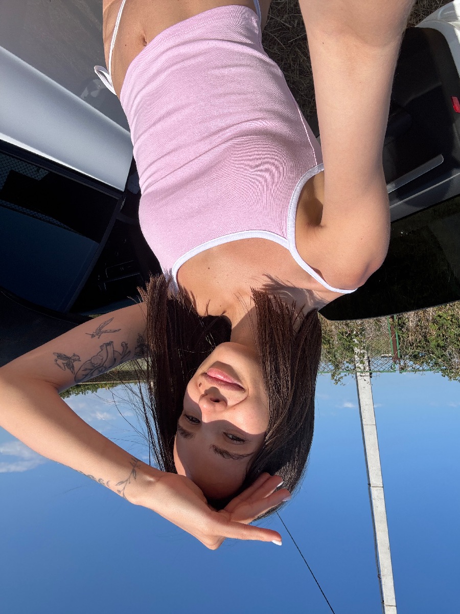 Sexy model Tina in Kitakyushu